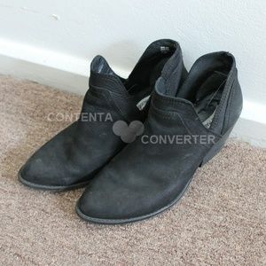 FINAL SALE Steve Madden Suede Ankle Boot